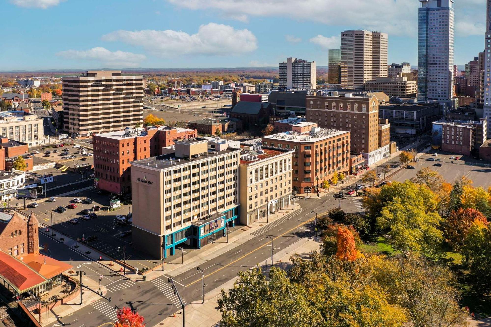 The Capitol Hotel Hartford Exterior foto